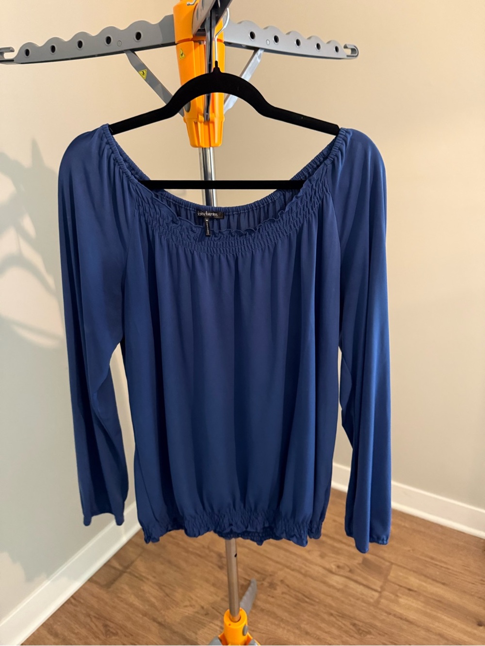 Daisy Fuentes Blue Long Sleeve Tunic